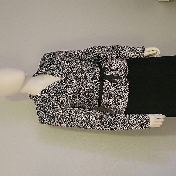 Vtg BAHARI 1990s Leopard Print Satin Disco Castlecore Blazer Shacket - Picture 2 of 6